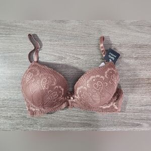 Rene Rofe Demi Lightly Padded Lace Bra